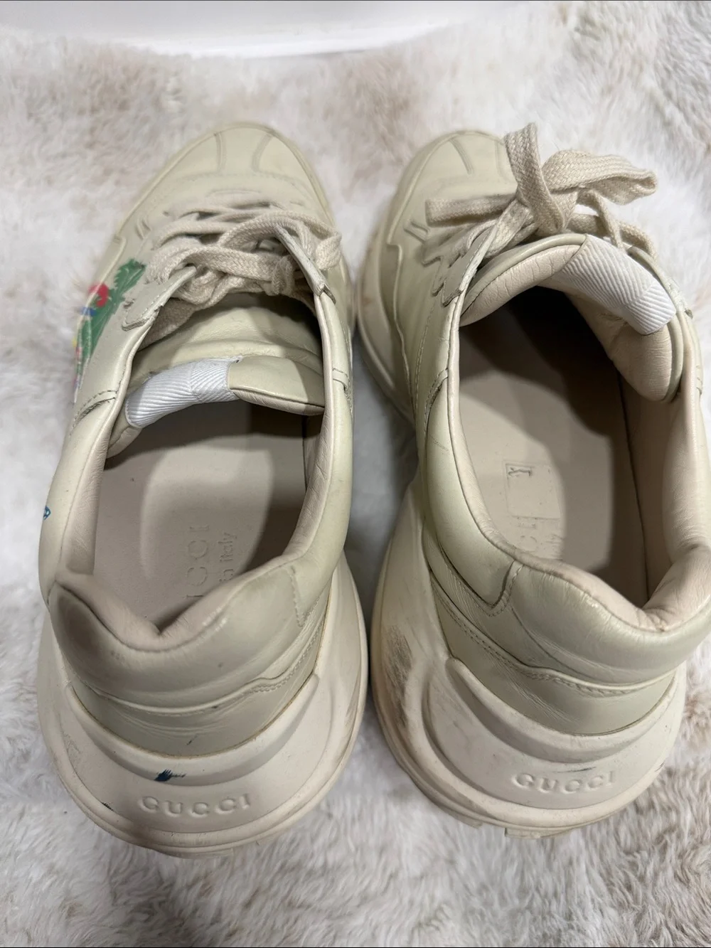 Gucci Cream Leather Sneakers with Blue & Green Artwork Gucci Hawaii